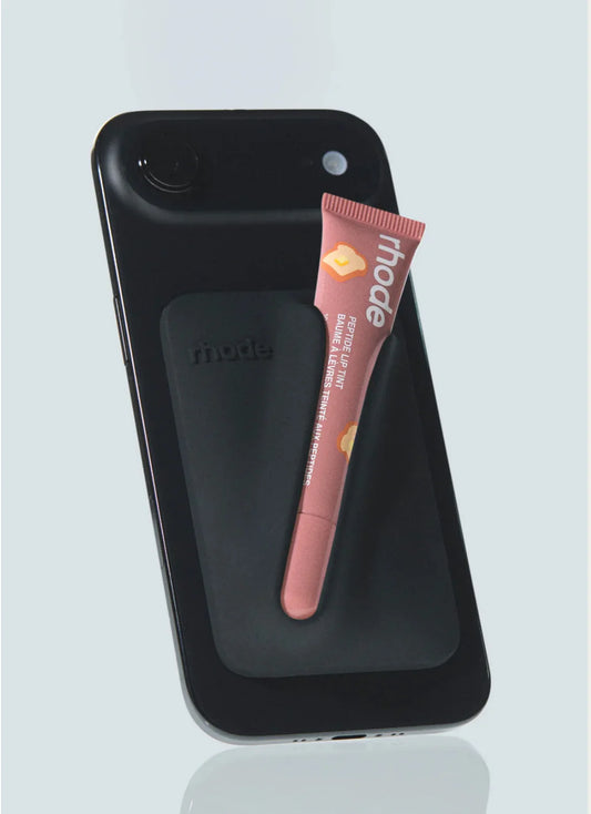 snap-on lip case | Lip holder with MagSafe