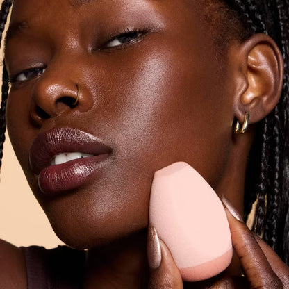 Halo Glow Angled Silicone Face Sponge