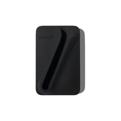 snap-on lip case | Lip holder with MagSafe